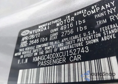 2012 Hyundai Genesis 3.8 from USA, damaged, VIN KMHGC4DDXCU152743